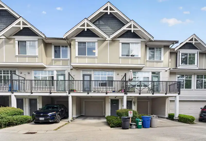 41 12775 63 AVENUE - photo 2 of 25