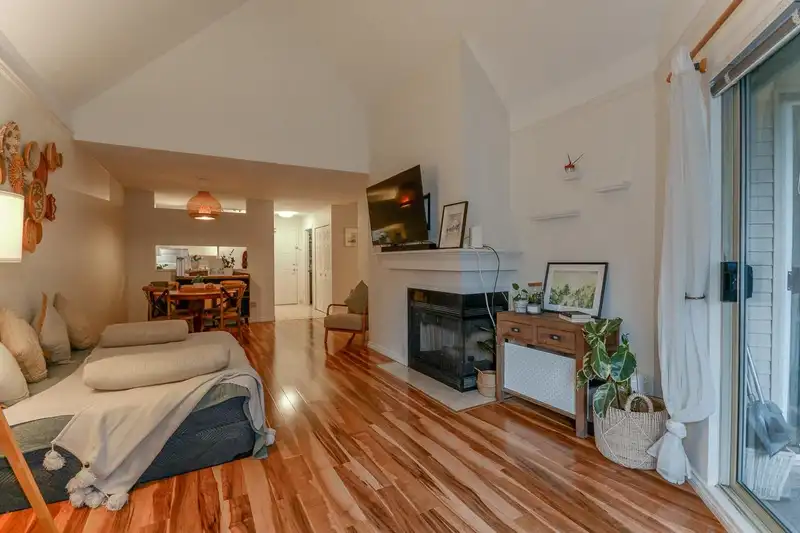 307 7457 MOFFATT ROAD - photo 3 of 34