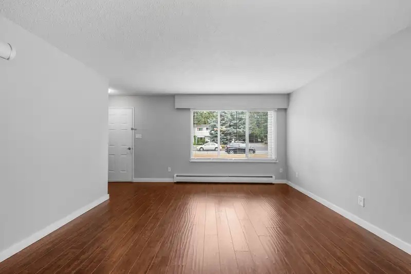 21528 MAYO PLACE - photo 3 of 24