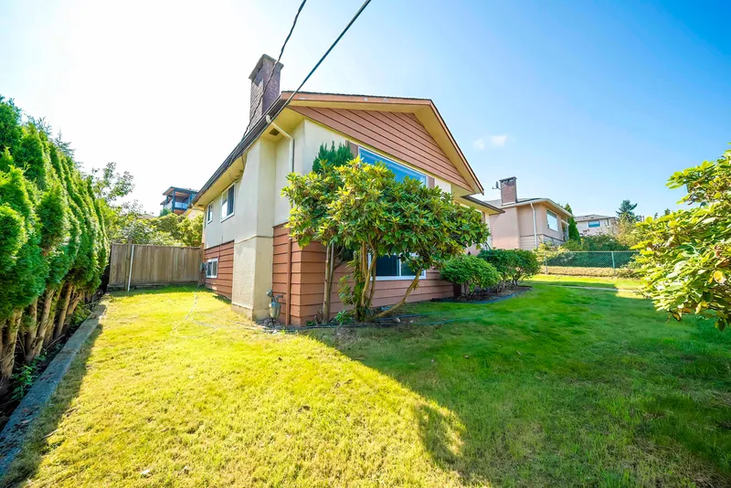 5130 BUXTON STREET - photo 4 of 25