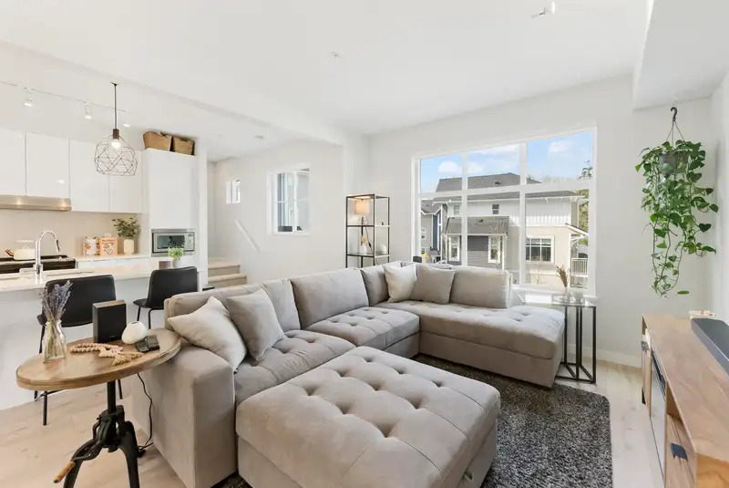 1094 11280 PAZARENA PLACE - photo 4 of 31