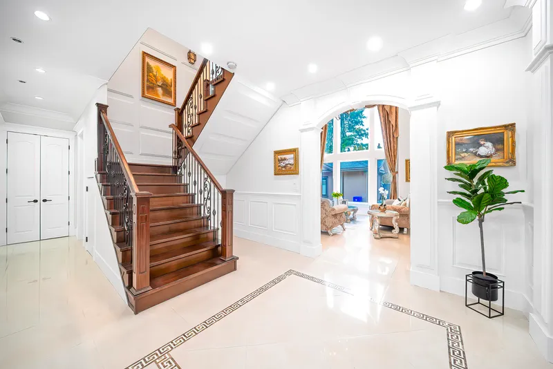 7691 SUNNYDENE ROAD - photo 4 of 25