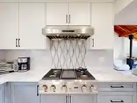 4545 STRATHCONA ROAD - thumbnail 10