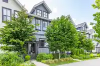 8163 202 STREET - thumbnail 2