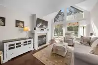 408 33280 E BOURQUIN CRESCENT - thumbnail 10