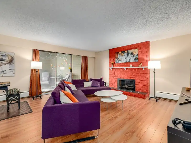 105 327 NINTH STREET - photo 2 of 25