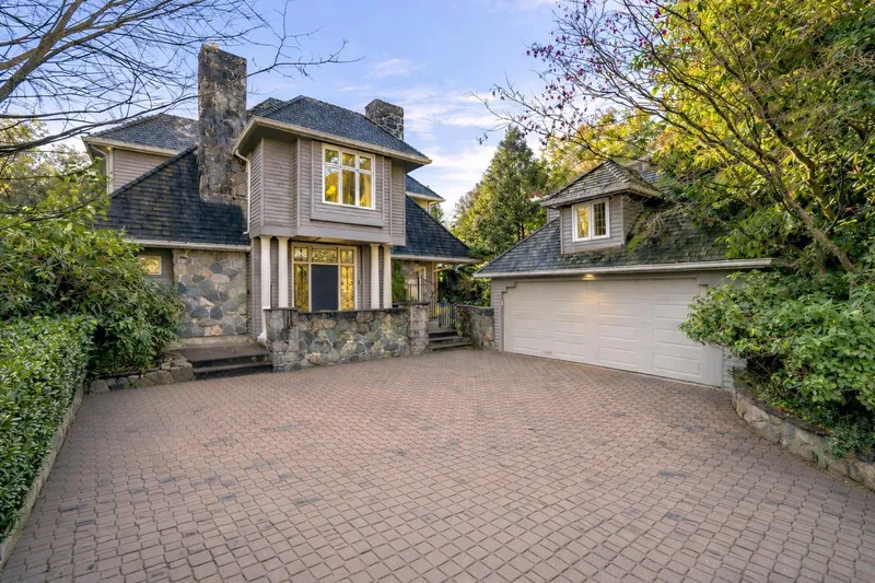 1248 TECUMSEH AVENUE - photo 2 of 25