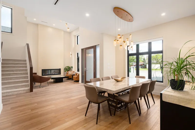 9551 RYAN CRESCENT - photo 3 of 25