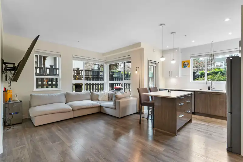 116 20829 77A AVENUE - photo 3 of 23