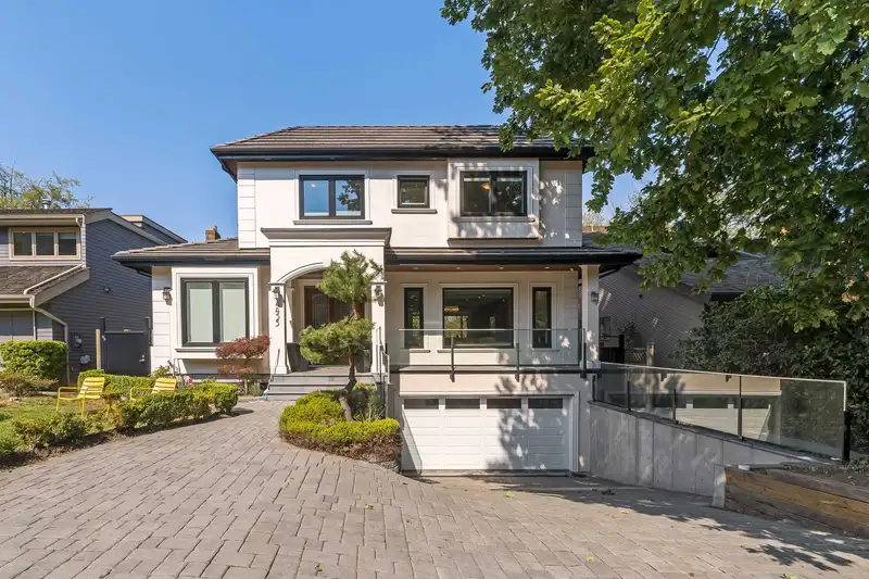 4455 W 1ST AVENUE - photo 1 of 18