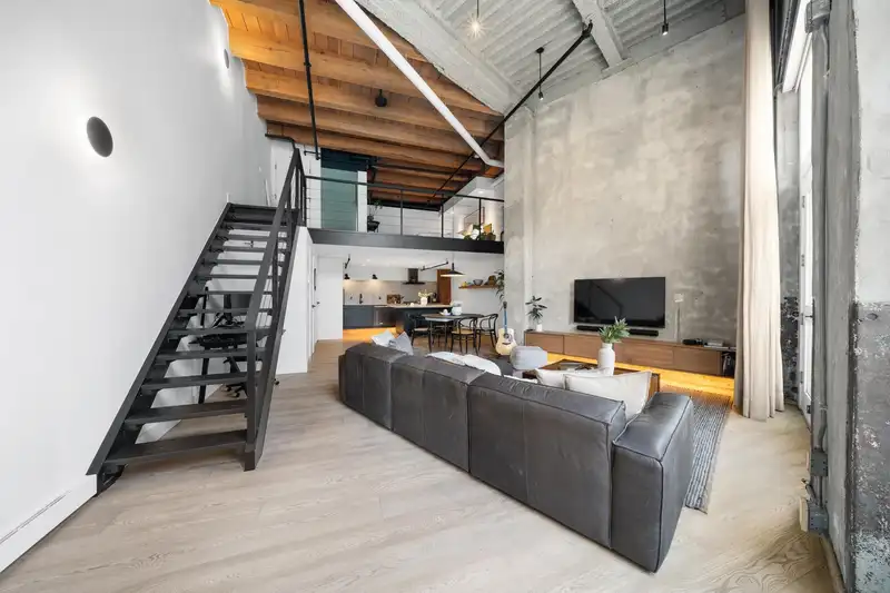 47 E CORDOVA STREET - photo 4 of 24