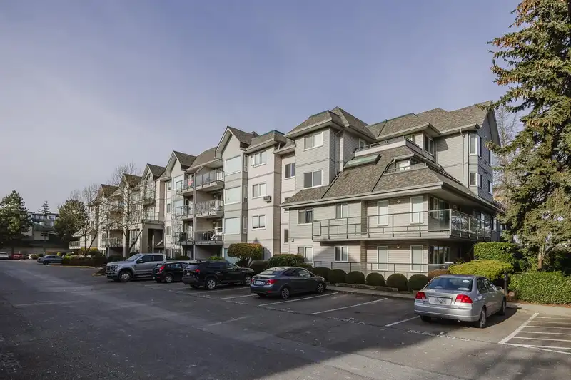 112 33688 KING ROAD - photo 2 of 37
