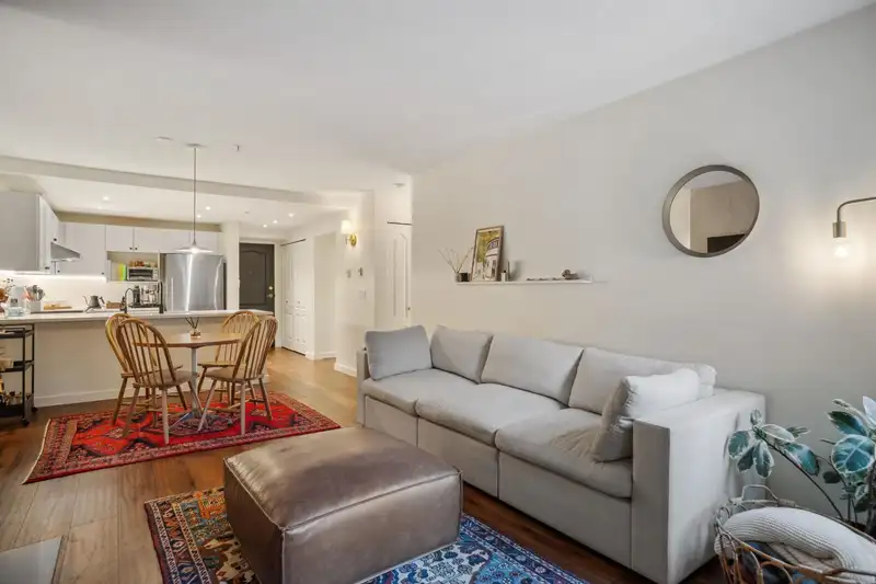 3076 W 4TH AVENUE - photo 4 of 26