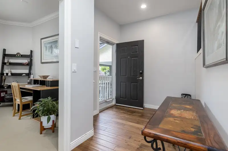 19061 68B AVENUE - photo 4 of 40