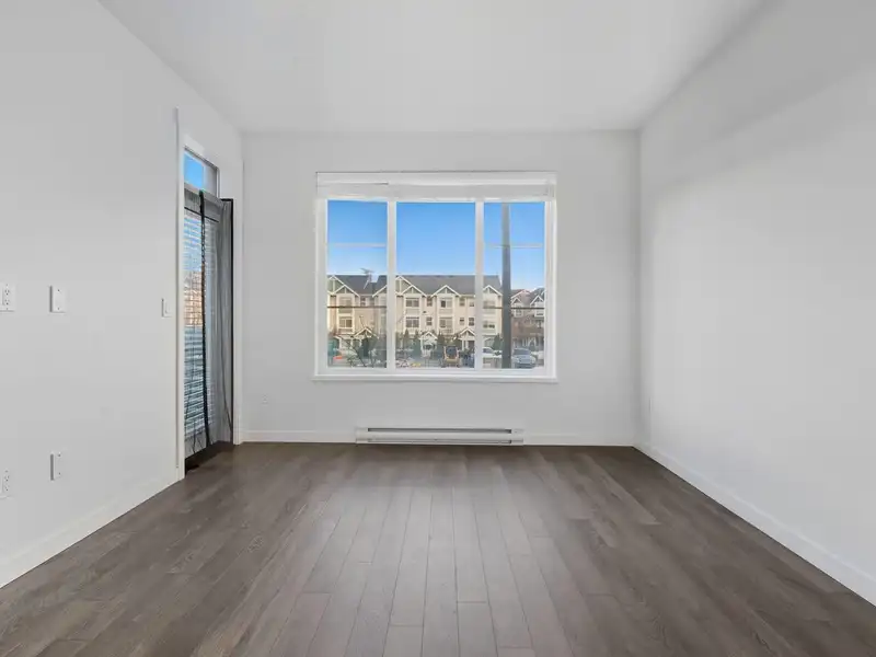 203 15858 FRASER HIGHWAY - photo 3 of 29