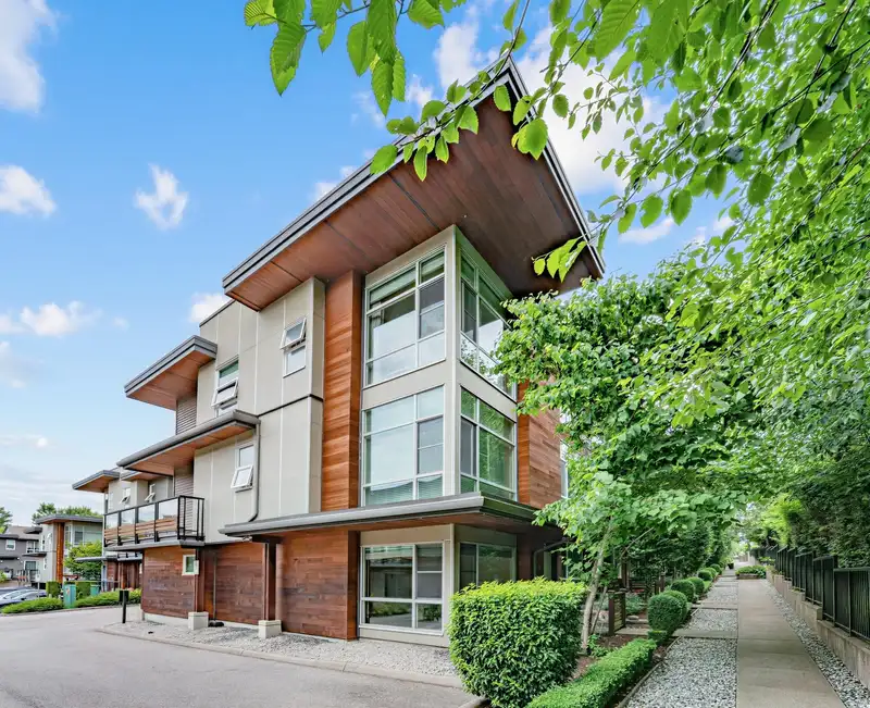 174 2228 162 STREET - photo 1 of 38