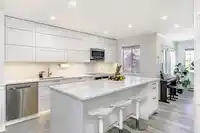 164 1386 LINCOLN DRIVE - thumbnail 13