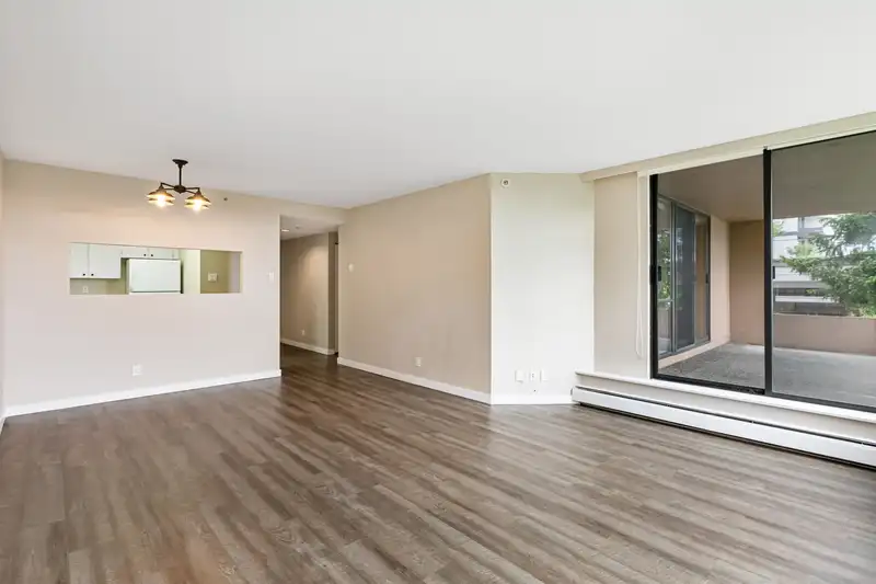 109 460 WESTVIEW STREET - photo 4 of 18
