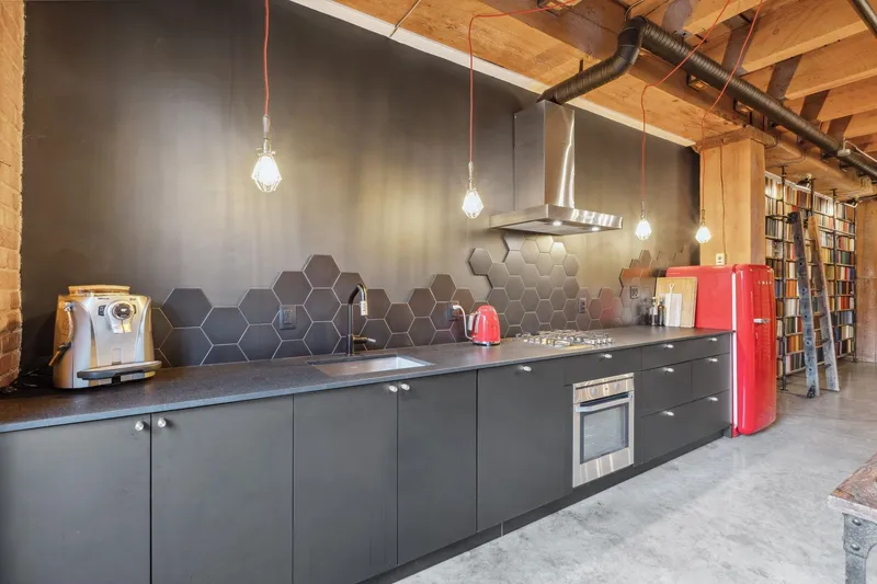 314 55 E CORDOVA STREET - photo 3 of 25