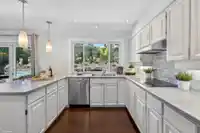 11649 SUMMIT CRESCENT - thumbnail 11