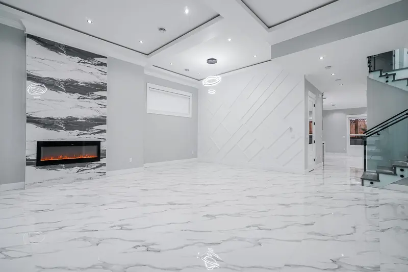 14220 114 AVENUE - photo 2 of 25