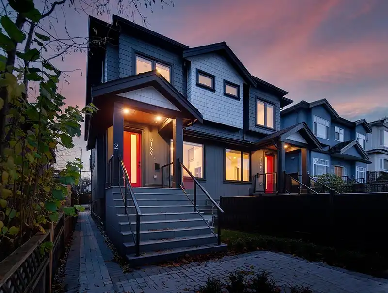 3188 GRANT STREET - photo 3 of 39
