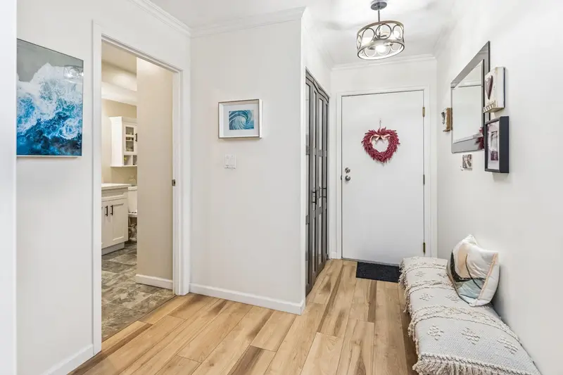 103 1441 GARDEN PLACE - photo 3 of 25