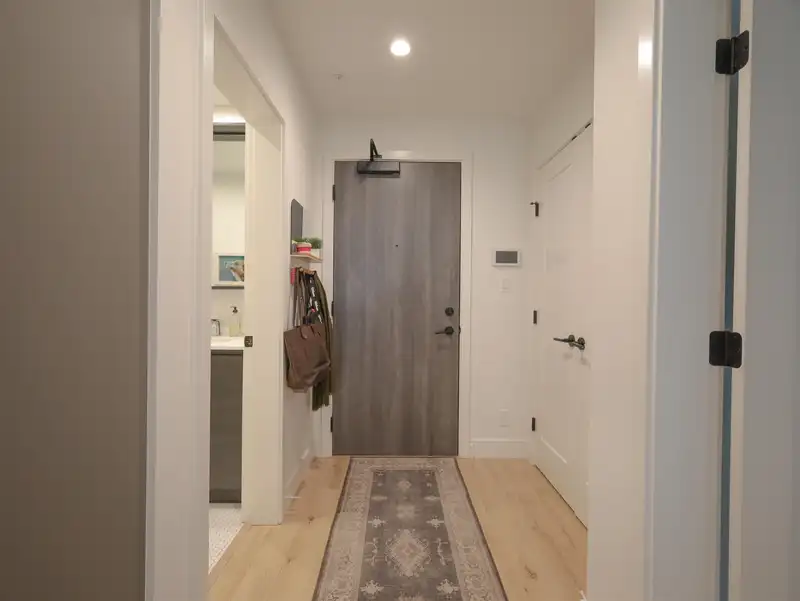 224 3131 MURRAY STREET - photo 4 of 28
