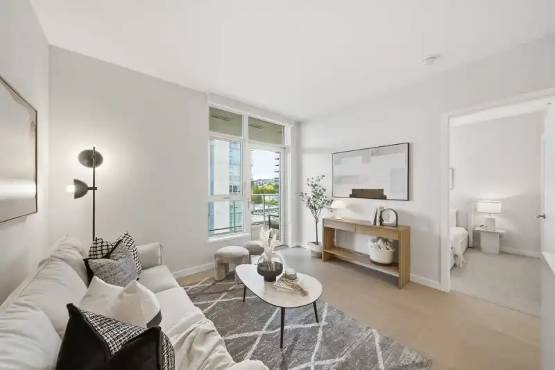 1207 2186 GILMORE AVENUE - photo 1 of 37
