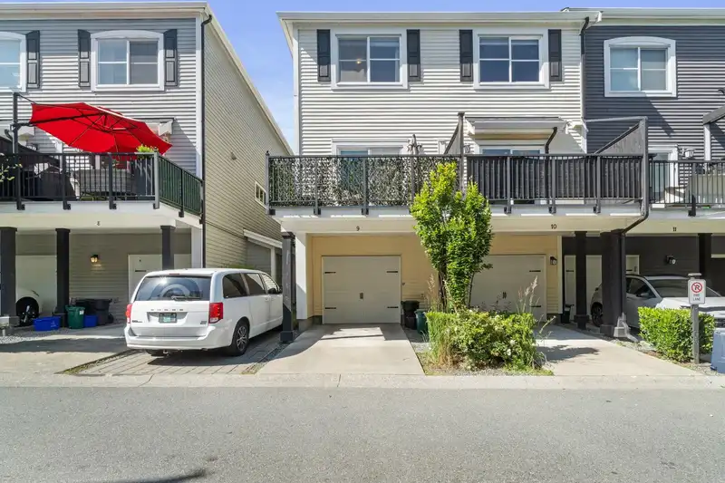 9 19180 65 AVENUE - photo 2 of 33