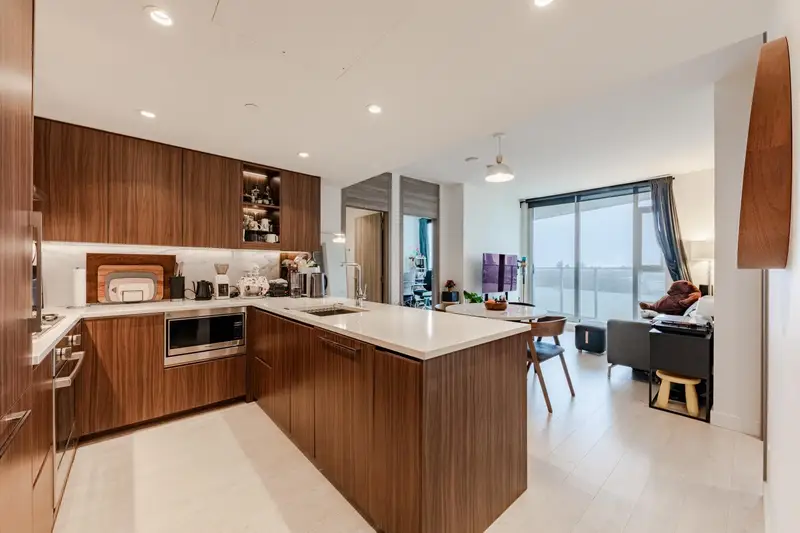 1803 9887 WHALLEY BOULEVARD - photo 1 of 25