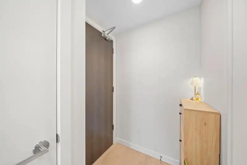 2601 530 WHITING WAY - photo 3 of 34