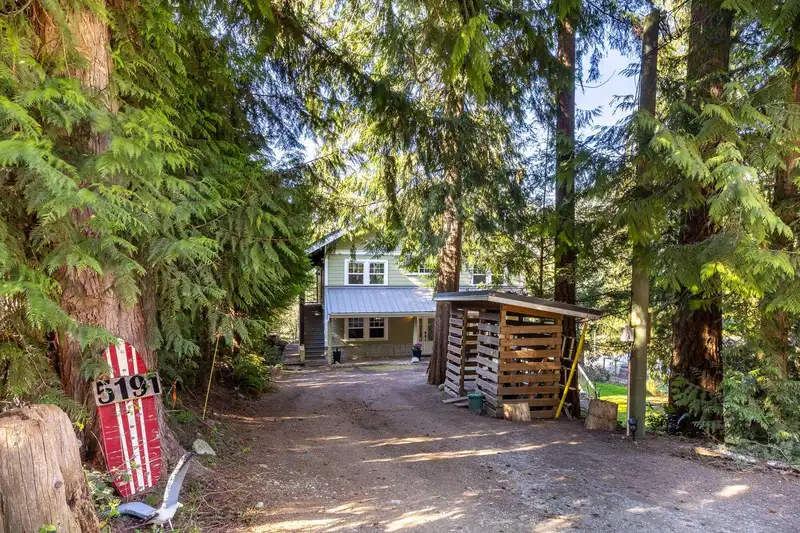 5191 WESJAC ROAD - photo 2 of 40