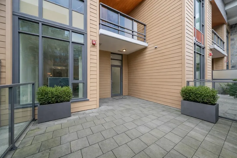 2779 LIBRARY LANE - photo 3 of 25