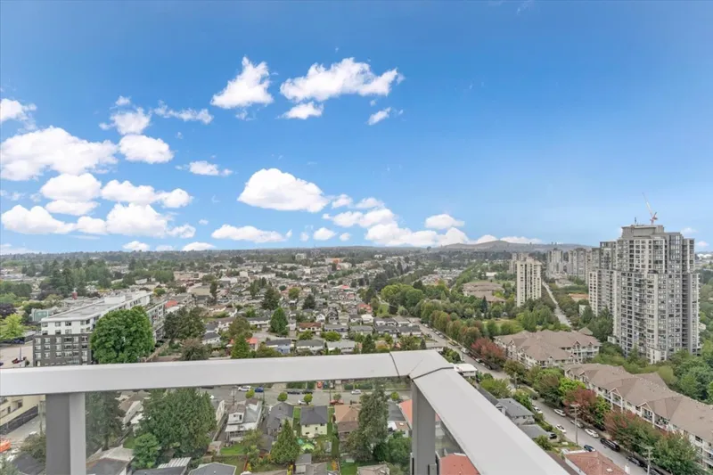 2502 5665 BOUNDARY ROAD - photo 4 of 24