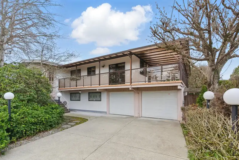 9720 FRANCIS ROAD - photo 3 of 27