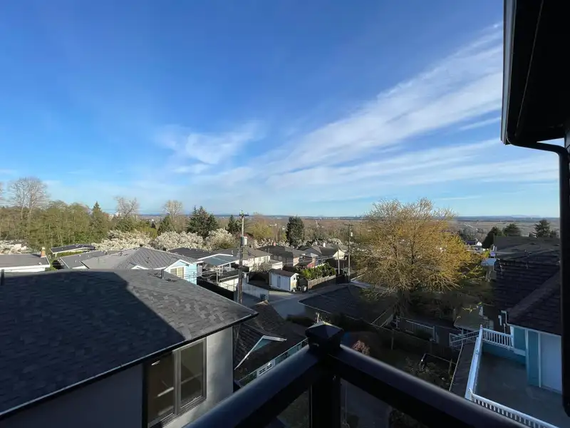 2 2452 HARRISON DRIVE - photo 2 of 20