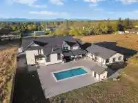 19890 16 AVENUE - thumbnail 3