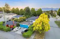 1294 E 33RD AVENUE - thumbnail 2