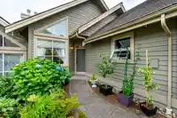 113 1465 PARKWAY BOULEVARD - thumbnail 2