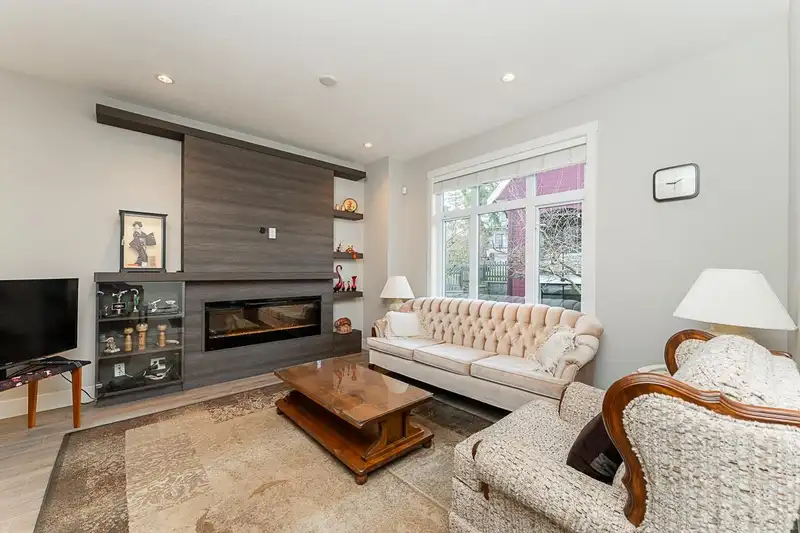 117 2853 HELC PLACE - photo 4 of 40