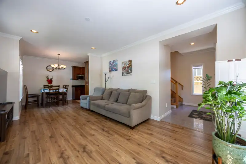 4303 ALBERT STREET - photo 4 of 20