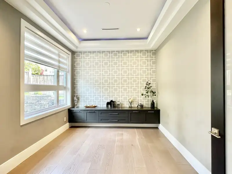 5550 CARSON STREET - photo 4 of 40