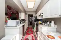 1508 9830 WHALLEY BOULEVARD - thumbnail 6