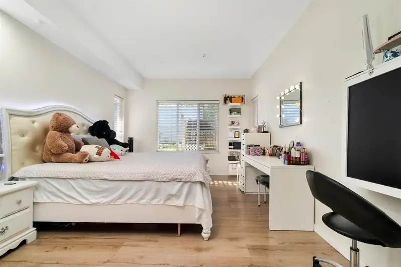 106 10675 138A STREET - photo 1 of 25