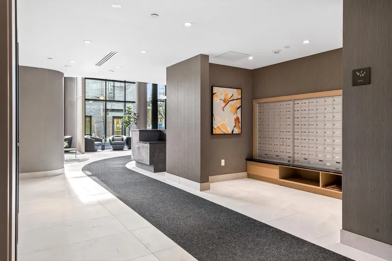 605 6138 BIRNEY AVENUE - photo 4 of 25