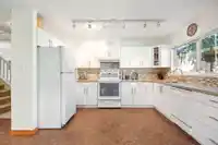 19 8428 VENTURE WAY - thumbnail 10