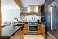 23 6127 EAGLE RIDGE CRESCENT - thumbnail 1