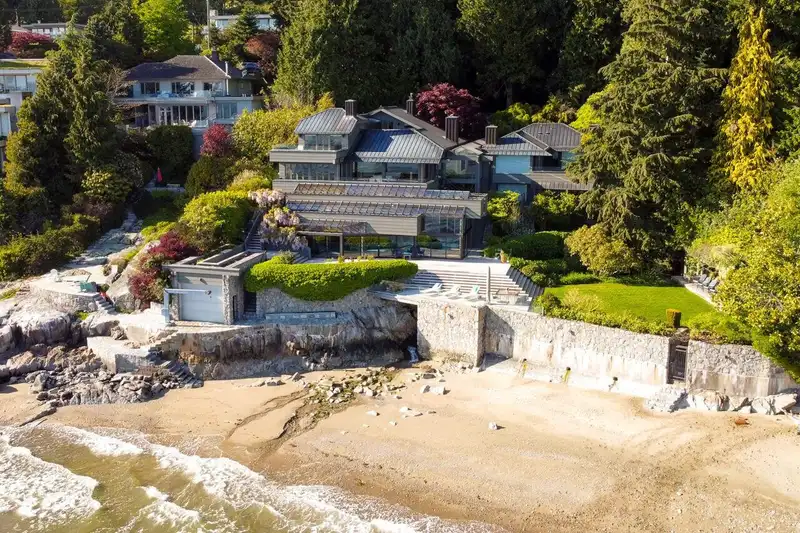 4036 MARINE DRIVE - photo 1 of 40