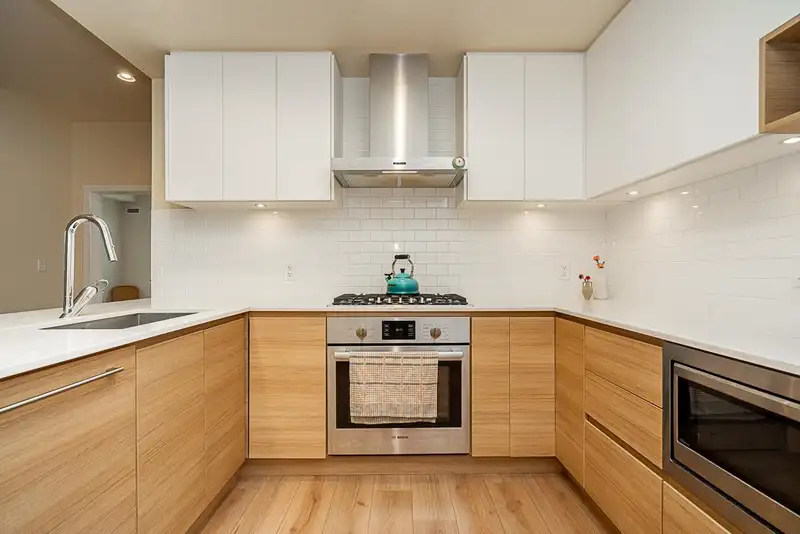 112 55 KLAHANIE DRIVE - photo 3 of 40